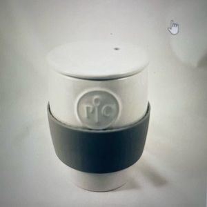 Pampered Chef ceramic egg cooker